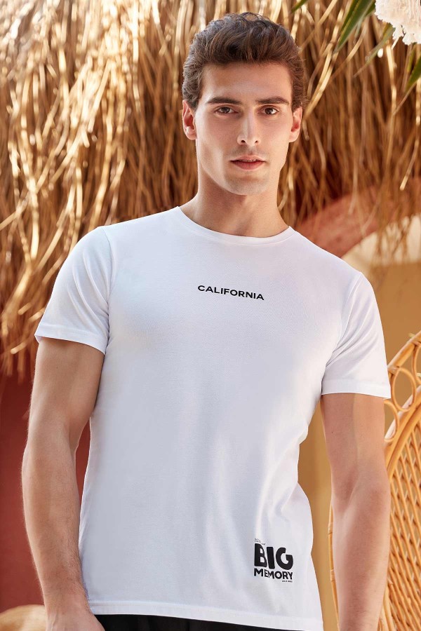 046 Berrak Yazı Baskılı Erkek T-shirt main image 1