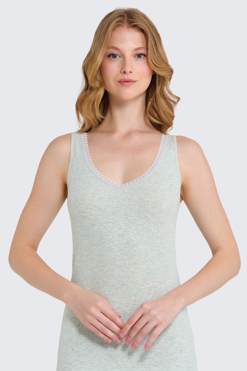 Berrak 7049 Kadın Atlet