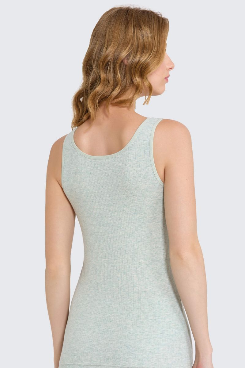 Berrak 7049 Kadın Atlet