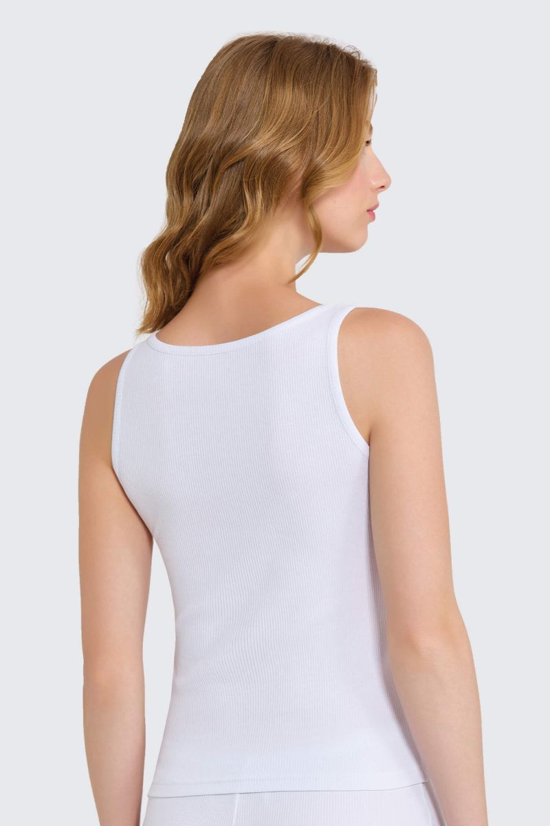 Berrak 7051 Kadın Atlet